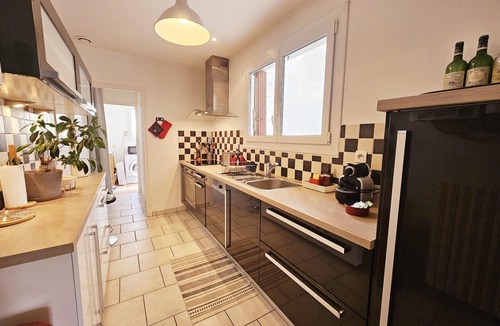 Angouleme House | Cozy townhouse with interior courtyard !