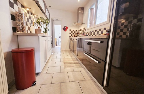 Angouleme House | Cozy townhouse with interior courtyard !