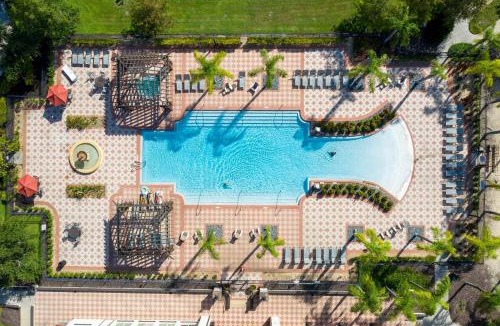 Bellavida House | Cozy Townhouse with Private Pool in Kissimmee