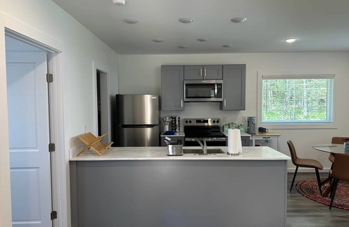 Farmville House | Cozy Trailside 1BR | Walk to Green Front