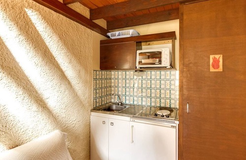Cauterets Apartment | Cozy Triplex for 5, South-Facing with Parking, Near Ski Lifts & Amenities