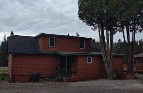 North Shore House | Cozy two bedroom bungalow