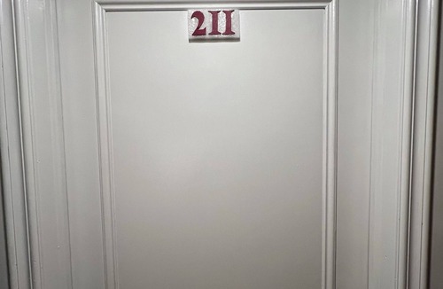 Richmond Hill House | Cozy two-bedroom, two-bathroom walkout basement at Richmond Hill