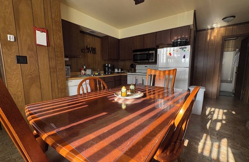 Bessemer Condo | Cozy U.P. Lodge w/Game Room, Sauna, Grill & Firepit: Schnickelfritz #2