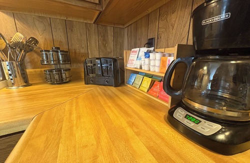 Bessemer Condo | Cozy U.P. Lodge w/Game Room, Sauna, Grill & Firepit: Schnickelfritz #3