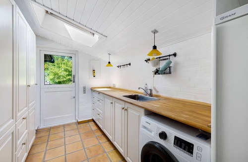 Regstrup Cottage | Cozy & unique cottage on hills landscapes