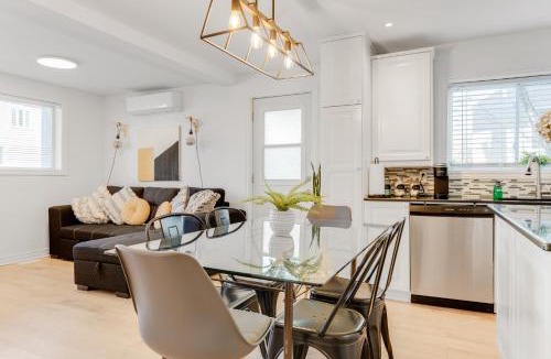 Hull Apartment | Cozy Unit 5min Ottawa - Parking Included, EV PLUG