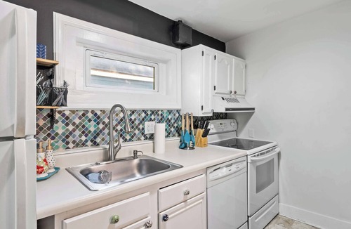 Clifton Apartment | Cozy Unit Close to Churchill Downs For Derby