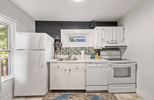 Clifton Apartment | Cozy Unit Close to Churchill Downs For Derby