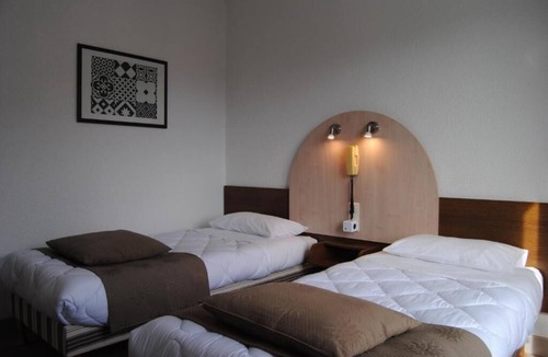 Lourdes Hotel | Cozy Unit for a Relaxing and Unforgettable Trip! Near Prime Attractions!