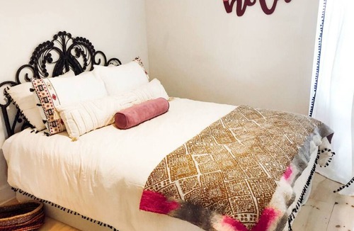 Cisco House | Cozy up at Pirate's Cove on the water!