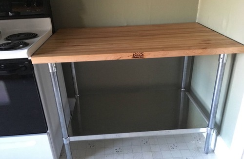 Wenatchee Apartment | Cozy Upper Level 2 Bed Apt. - Downtown Wenatchee