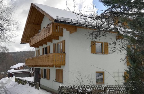 Bayerisch Eisenstein Apartment | Cozy vacation apartment with 2 bathrooms and south-facing balcony