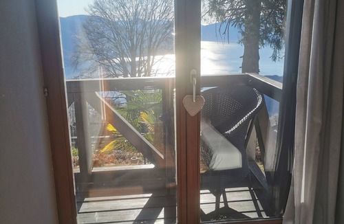 Locarno Apartment | Cozy vacation apartment with lake view, quiet location
