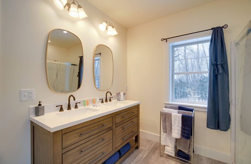 Eastern Vermont House | Cozy Vermont Escape - Near Golfing & Skiing!