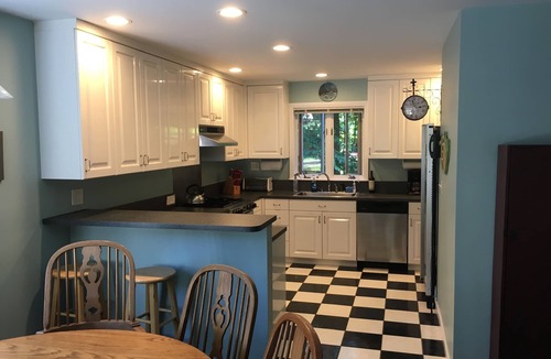 Wilmington House | Cozy Vermont home for your Summer and Fall getaway
