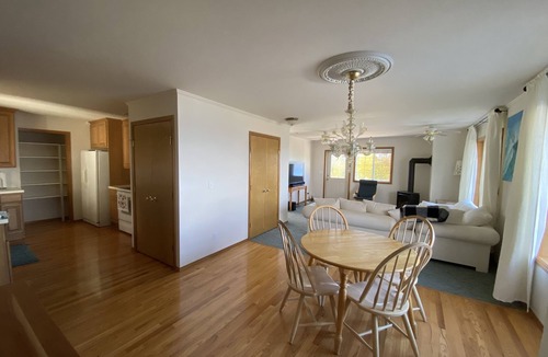 South Colby House | Cozy View Home in Southworth