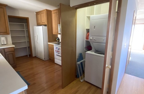 South Colby House | Cozy View Home in Southworth