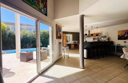 La Grande-Motte Villa | Cozy Villa - Houses & Villas for 8 People