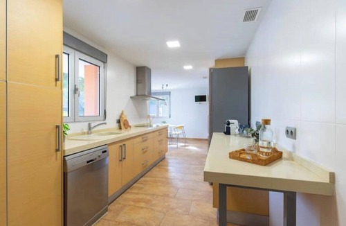 Alicante Villa | Cozy Villa in Alicante with pool & BBQ