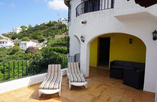 Monte Pego Ski Chalet | Cozy Villa LOS DELFINES with beautiful views, in Monte Pego