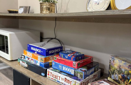 Lynchburg Apartment | Cozy Vintage Studio~11 min from LU.