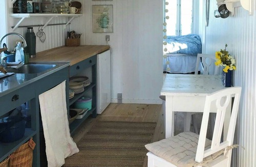 Roslev House | Cozy wagon house with views over the Limfjord