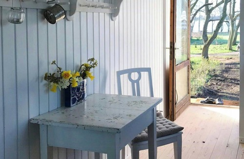 Roslev House | Cozy wagon house with views over the Limfjord