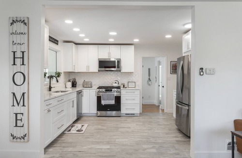 Wheat Ridge House | Cozy WagonWheel home