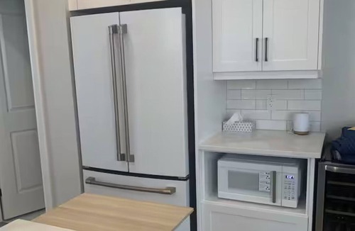 Mount Forest House | Cozy walk-up condo. It just feels like home!