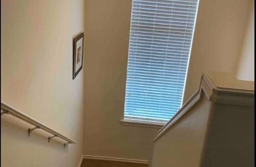 Beaverton House | Cozy, warm and clean house