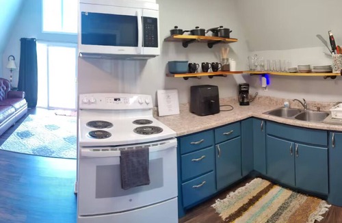 Summertown Cabin | Cozy Waterfront A-Frame Cabin