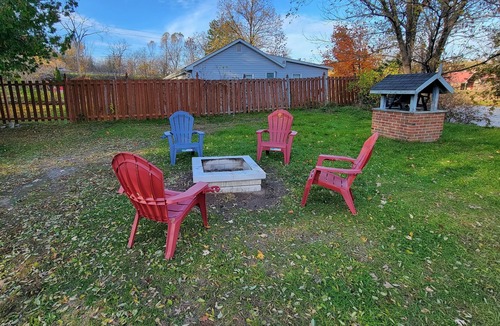 Marmora Cottage | Cozy waterfront cottage with patio and firepit!