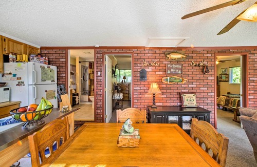 Cotter Cottage | Cozy Waterfront Cottage w/Deck on White River!