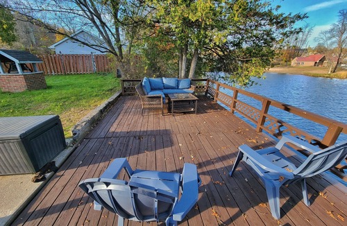Marmora Cottage | Cozy waterfront cottage with patio and firepit!
