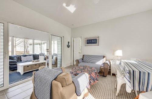 Wells House | Cozy Wells Cottage w/Pool Access: 1 Mi to Beach!