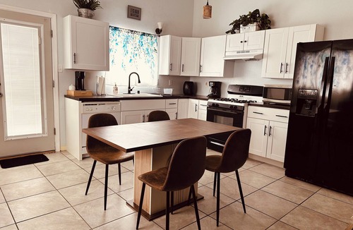 Taylor Ranch House | Cozy West-sider in Albuquerque, NM