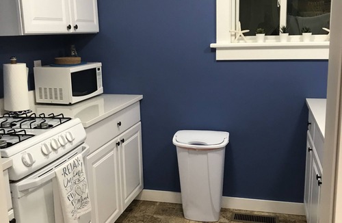 Westerly House | Cozy Westerly Cottage