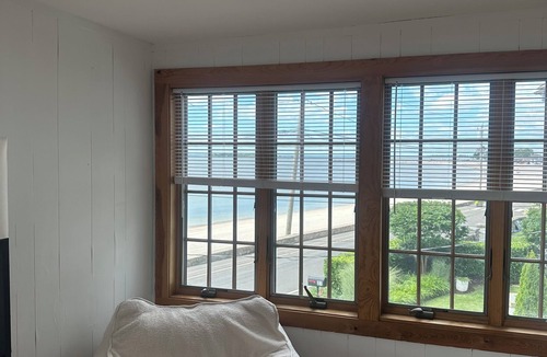 Westport House | Cozy Westport Beachfront Retreat