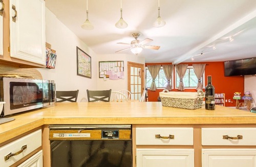 Hensonville Apartment | Cozy Windham/Hunter Getaway