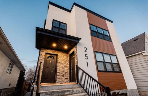 Winnipeg House | Cozy Winnipeg Getaway - Near The Forks & Hospital