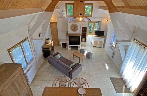 Chaumont Cottage | Cozy wooden chalet in the forest, perfect for couples