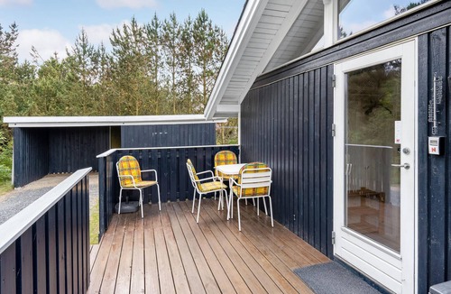 Trend House | Cozy wooden house located directly on the Limfjord.