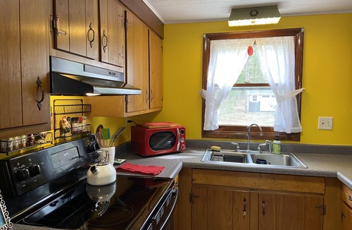 Pentwater Ski Chalet | Cozy Year Around Cottage
