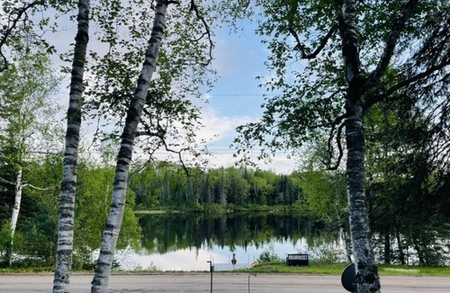 Joly Cottage | Cozy Year Round Cottage on Forest Lake