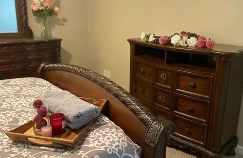Monroe House | Cozy1BR/1B Garden Guest Unit close to Twinning Park