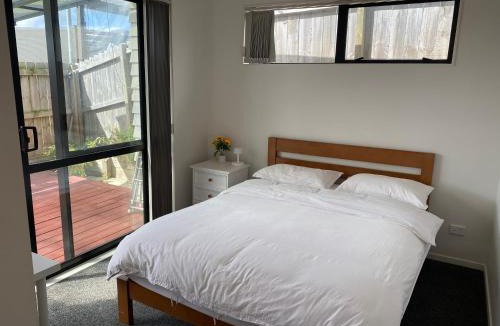 Auckland House | CozyNest0