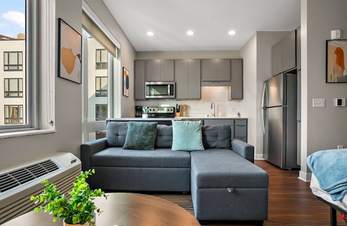 Downtown Minneapolis Apartment | CozySuites Marquee