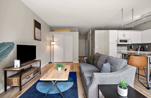 Mill District Apartment | CozySuites Mill District with gym #13