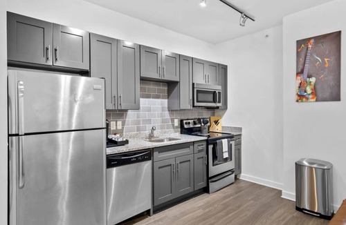 Music Row Apartment | CozySuites Music Row Spacious 1BR Nashville! 56